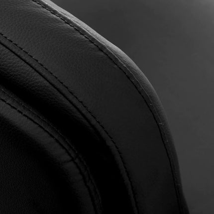 OMEGA ASTRA PLUS juoda kėdė – patogus atlošas ir sėdynė ilgoms kirpimo procedūroms