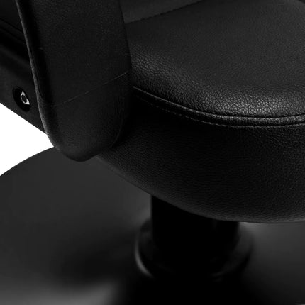 HAIR SYSTEM baldai kirpyklai – KOMODO hidraulinė juoda kėdė su ergonomišku atlošu ir aukščio reguliavimu