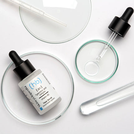 Skincyclopedia 10% HA serumas su panthenoliu – atstatomoji priemonė po peelingų ir aparatinių procedūrų