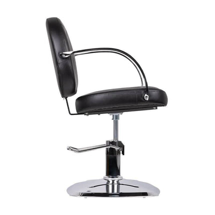 Barberio salono baldai – GABBIANO ASTI reguliuojama juoda kėdė ergonomiškai patogiam kirpėjo darbui