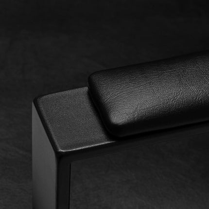 GABBIANO kirpyklos baldas MODENA – ergonomiška plautuvė juodos spalvos