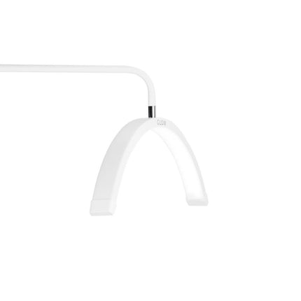 GLOW MX6 apšvietimo įranga blakstienų salonui – minimalistinis baltas dizainas moderniai darbo vietai