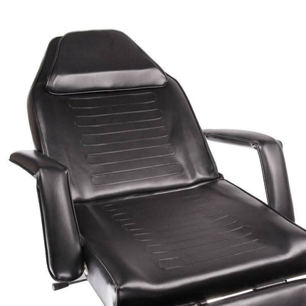 Juoda BS BD-8222 kosmetologinė lova grožio salone – ergonomiška paciento gulėjimo padėtis procedūrų metu