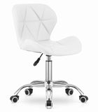 Hurtmeblowy AVOLA balta eko oda kėdė ant ratukų – ergonomiška darbo kėdė grožio salonui