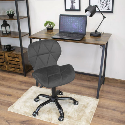 NOTO kėdė grožio salonui iš priekio – minimalistinis dizainas ir premium aksominis apmušalas