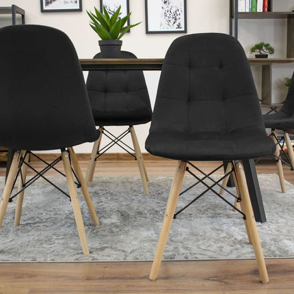 Aksominių DUMO kėdžių išdėstymas salone – elegantiškas sprendimas klientų laukimo zonai