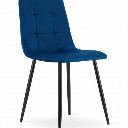 Elegantiškas tamsiai mėlynas aksominis apmuštumas – KARA kėdė kirpyklos laukiamajam