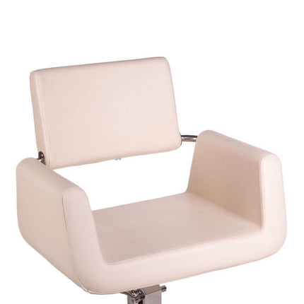 BS VITO BH-6971 kreminė kirpyklos kėdė moderniame salone – stilingas ir funkcionalus baldas meistrams