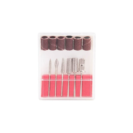 BeautyKit MINI PRO203 nagų freza naudojama pedikiūro kabinete – tiksli ir greita profesionali įranga