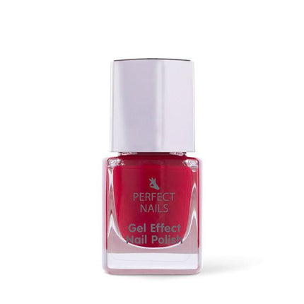 Ryškiai raudonas Perfect Nails gelinio efekto lakas salonams – intensyvi spalva ir blizgus finish'as