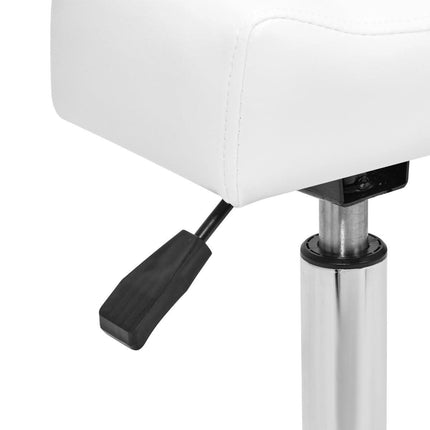 Reguliuojamas pedikiūro pakojis SILLON Bell – universalus baltas baldas skirtingo ūgio specialistams