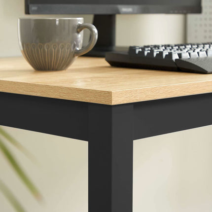 TESSA stalas grožio salone kosmeto procedūroms erdvus 120x60cm paviršius stabiliomis juodomis kojomis