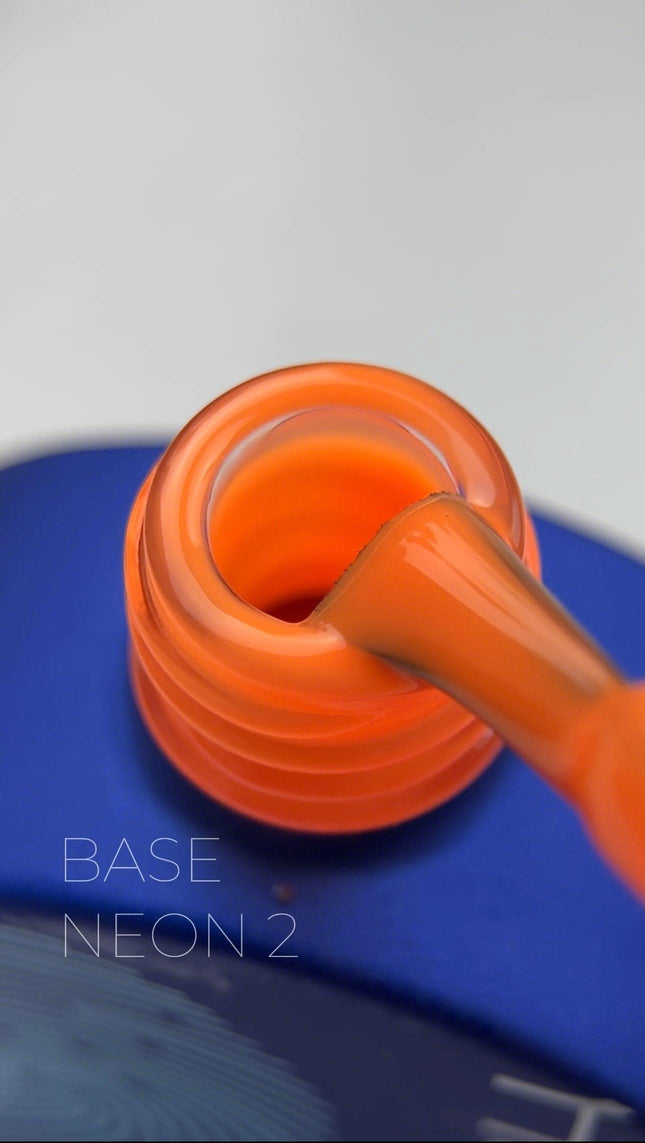 TOUCH Neon Base elastinga kamufliažinė bazė 2 13ml – profesionali neoninio atspalvio bazė nagams