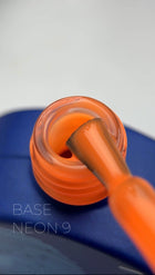 TOUCH Neon Base elastinga kamufliažinė bazė Nr.9 13ml – neoninė spalva profesionaliam manikiūrui
